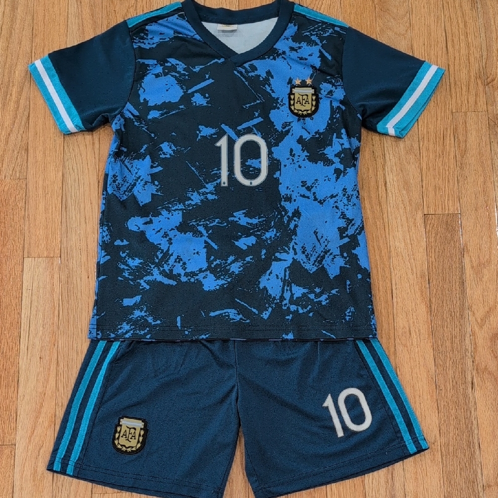 Messi Argentina Youth Medium Soccer Kit